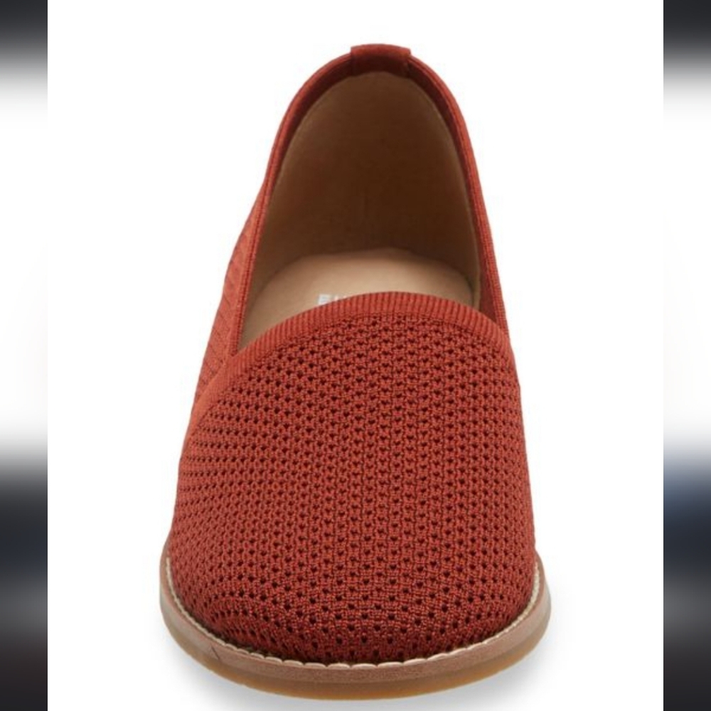 Eileen Fisher Demi Knit Flat In Serrano Stretch Knit Size 6